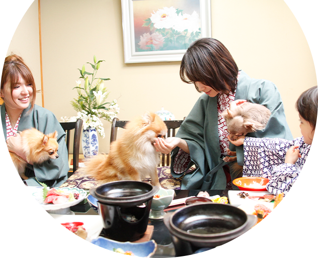 お食事もペットちゃんと一緒に堪能！